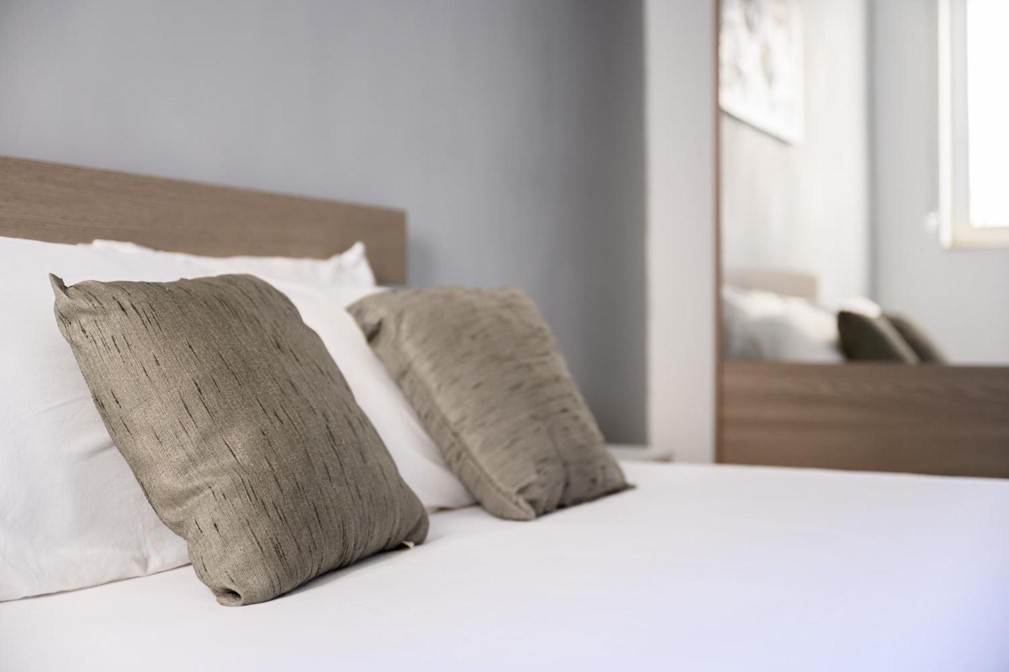 F9 Room 1, Private Double Room With Private Bathroom In Shared Flat مسيدا المظهر الخارجي الصورة